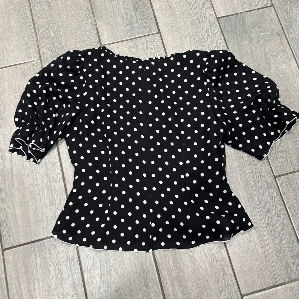 Cinq A Sept Kimberly Dot-Print Ruched Short-Sleeve Top Size Large 100% Silk - Picture 9 of 10